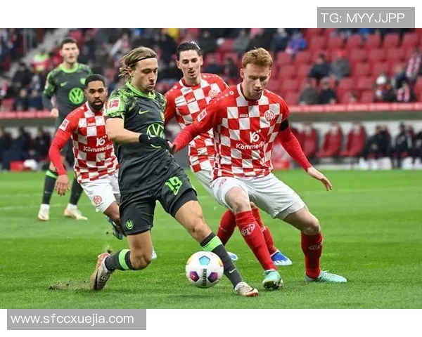 德甲焦点战美因茨主场迎战科隆双方争夺关键积分之战