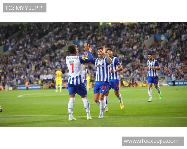 拜仁慕尼黑对阵波尔图新浪赛事分析与精彩瞬间回顾 拜仁慕尼黑对阵波尔图新浪赛事分析与精彩瞬间回顾